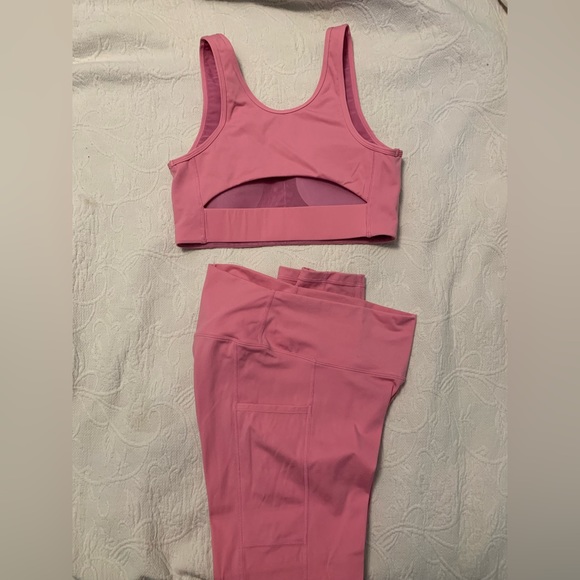 Pink Workout Set - Picture 2 of 7